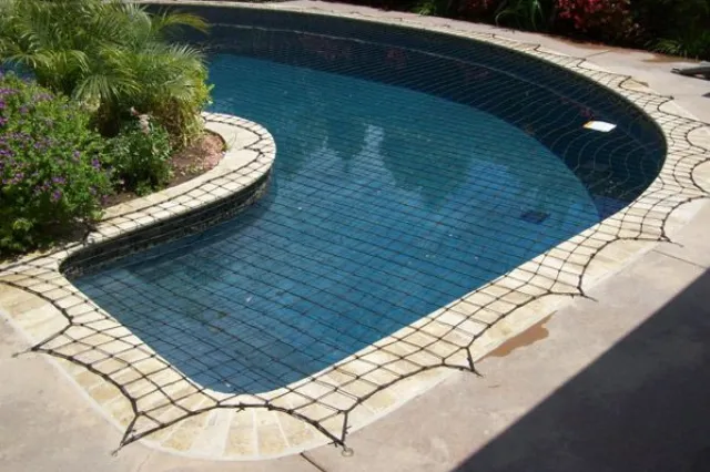 Swimming Pool Safety Nets 